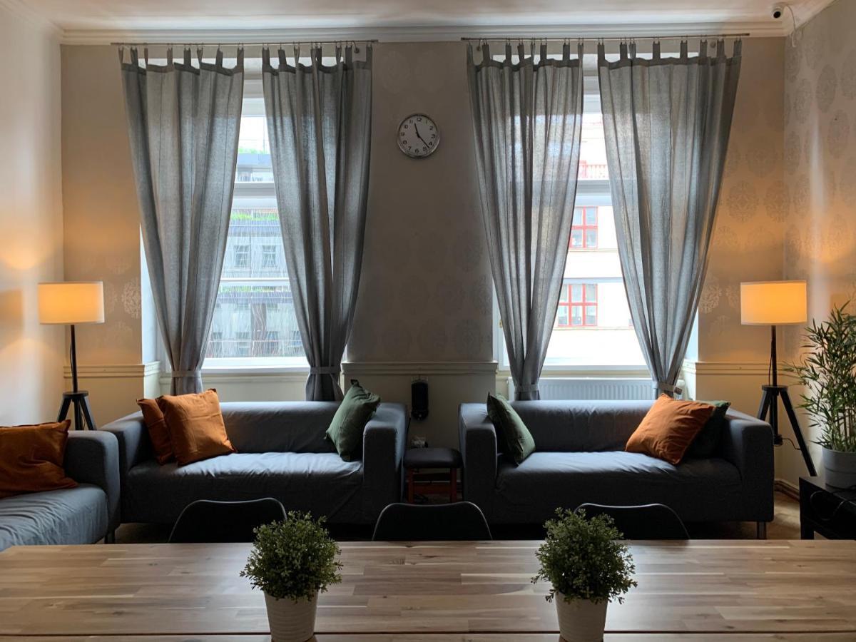 Onefam Old Town Hostel Prague Ngoại thất bức ảnh
