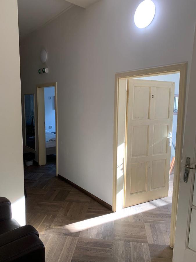 Onefam Old Town Hostel Prague Ngoại thất bức ảnh