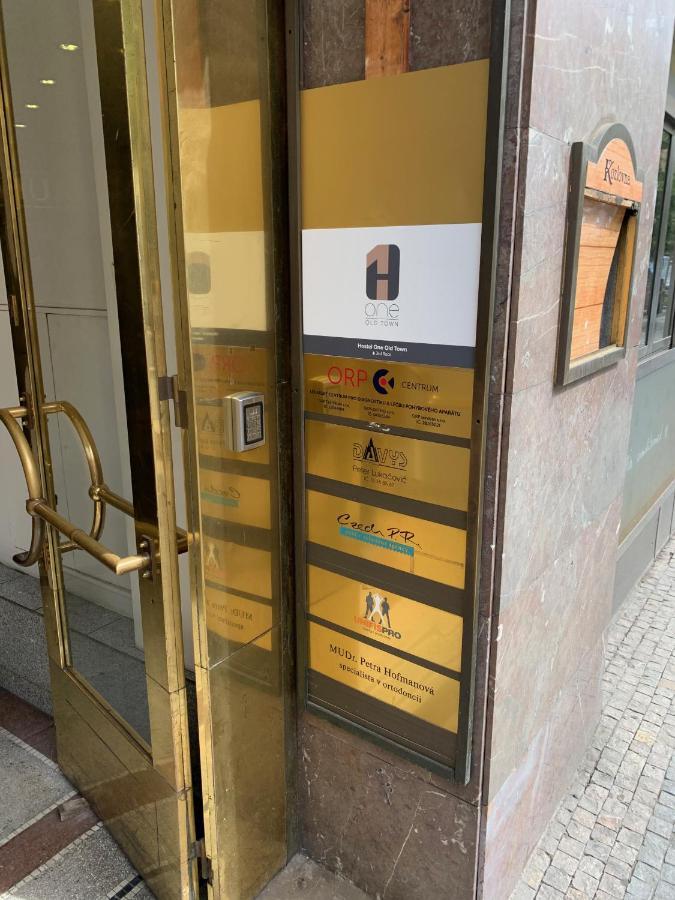 Onefam Old Town Hostel Prague Ngoại thất bức ảnh