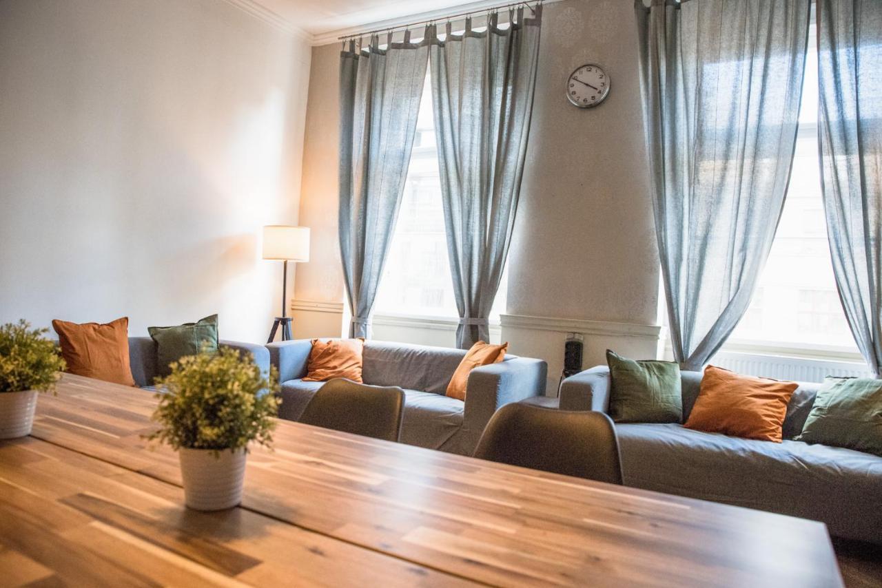 Onefam Old Town Hostel Prague Ngoại thất bức ảnh