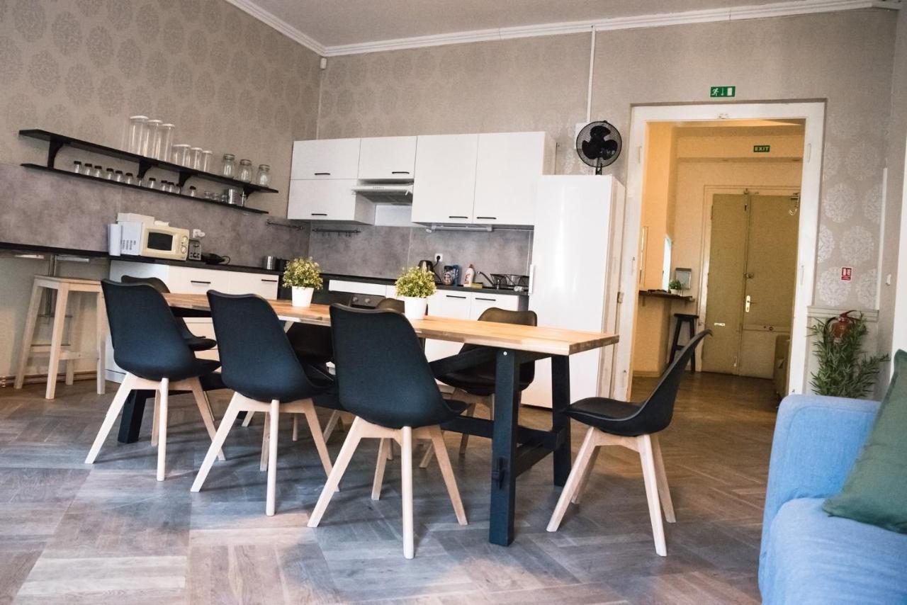 Onefam Old Town Hostel Prague Ngoại thất bức ảnh
